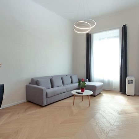 The Apartment House - Mezibranska Πράγα Εξωτερικό φωτογραφία