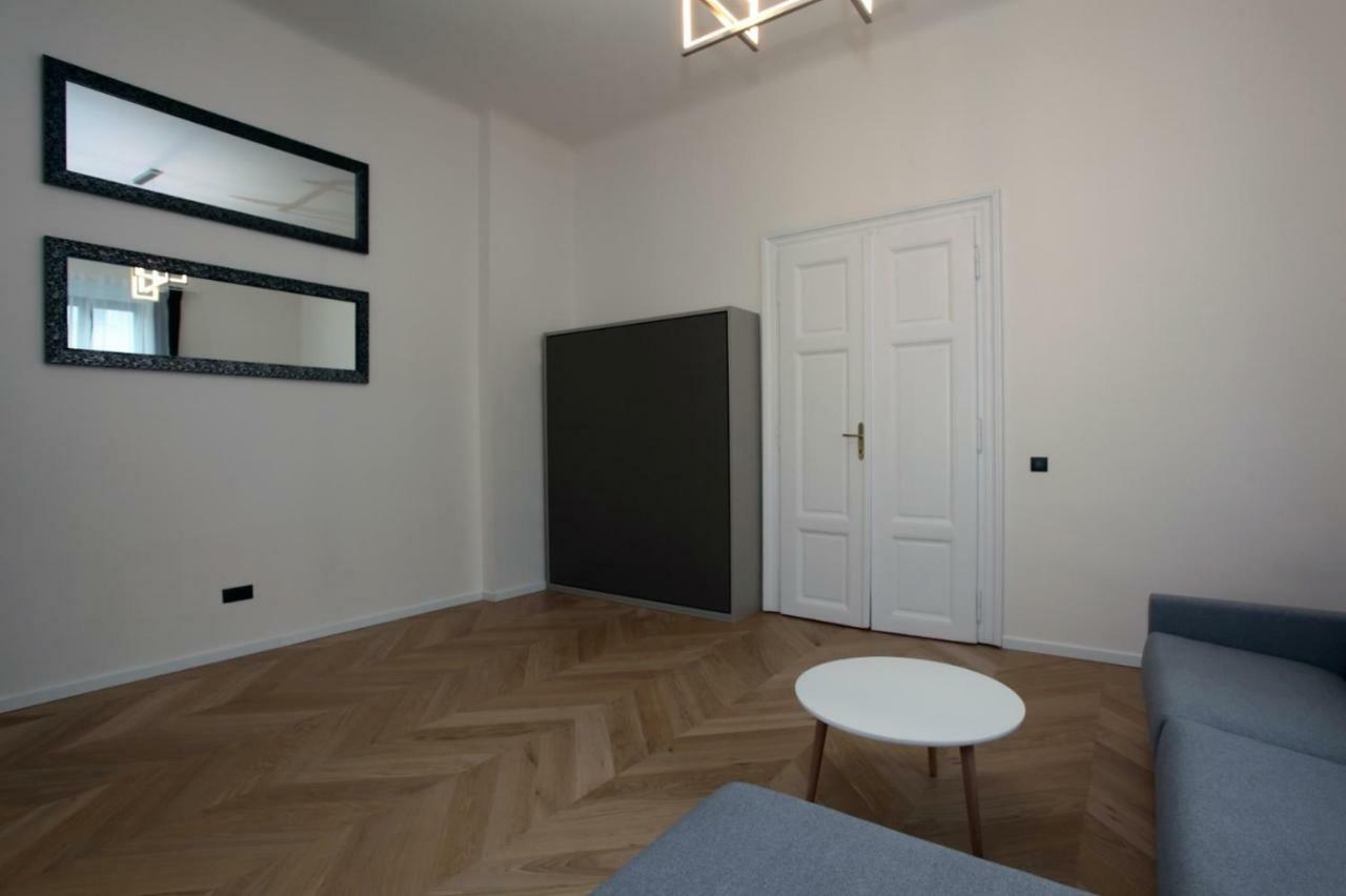 The Apartment House - Mezibranska Πράγα Εξωτερικό φωτογραφία