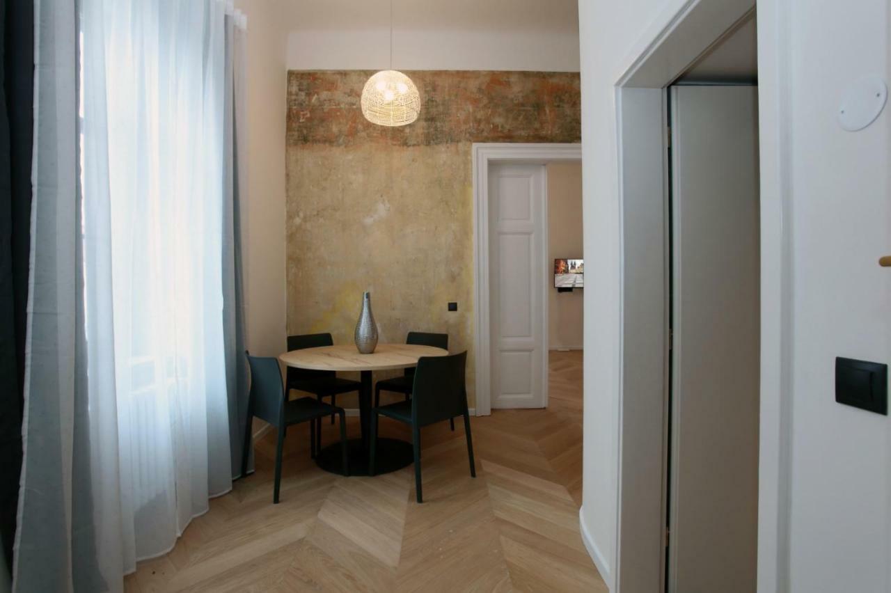 The Apartment House - Mezibranska Πράγα Εξωτερικό φωτογραφία